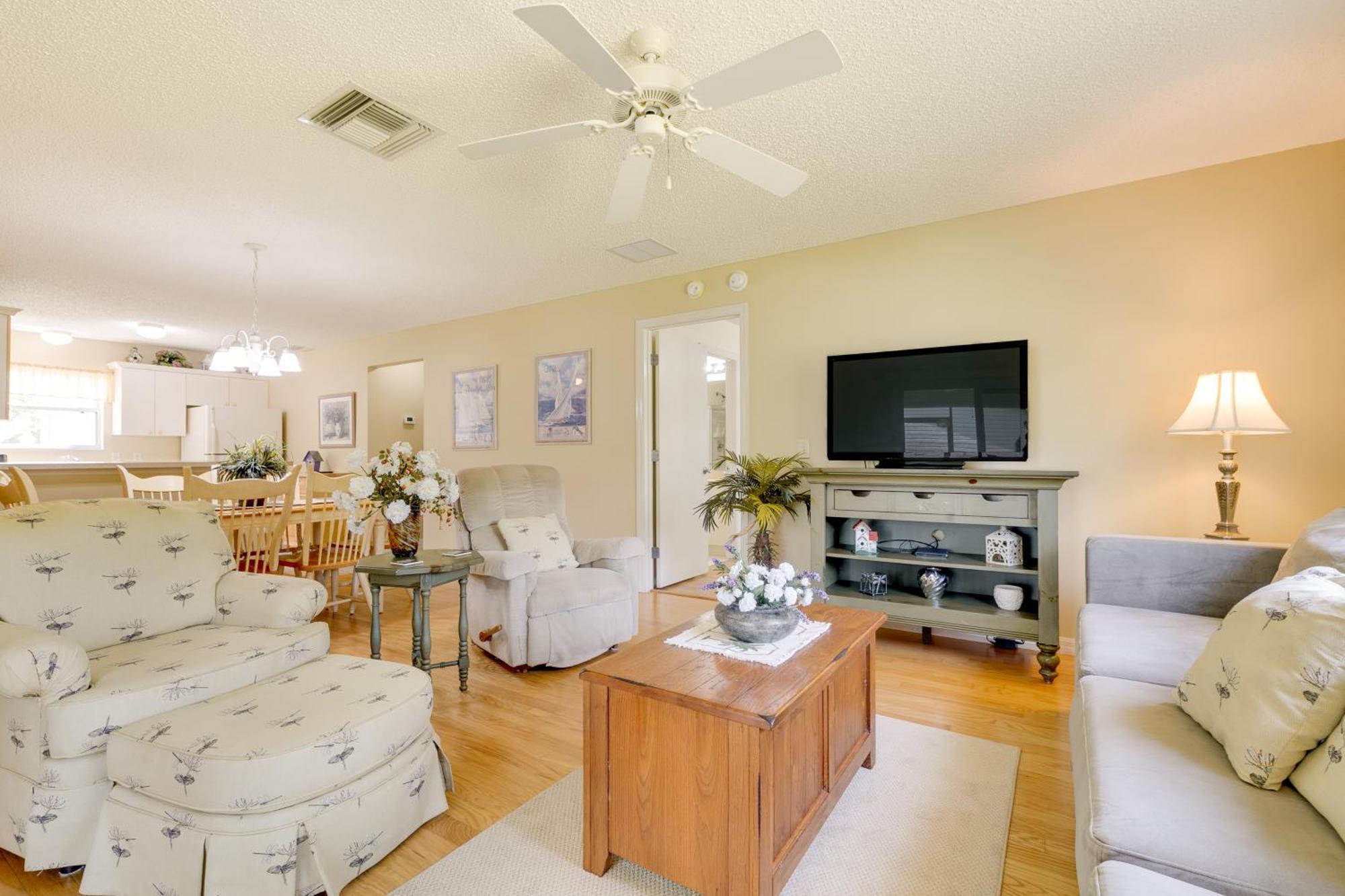 The Villages Vacation Rental With Lanai And Golf Cart! Exterior photo